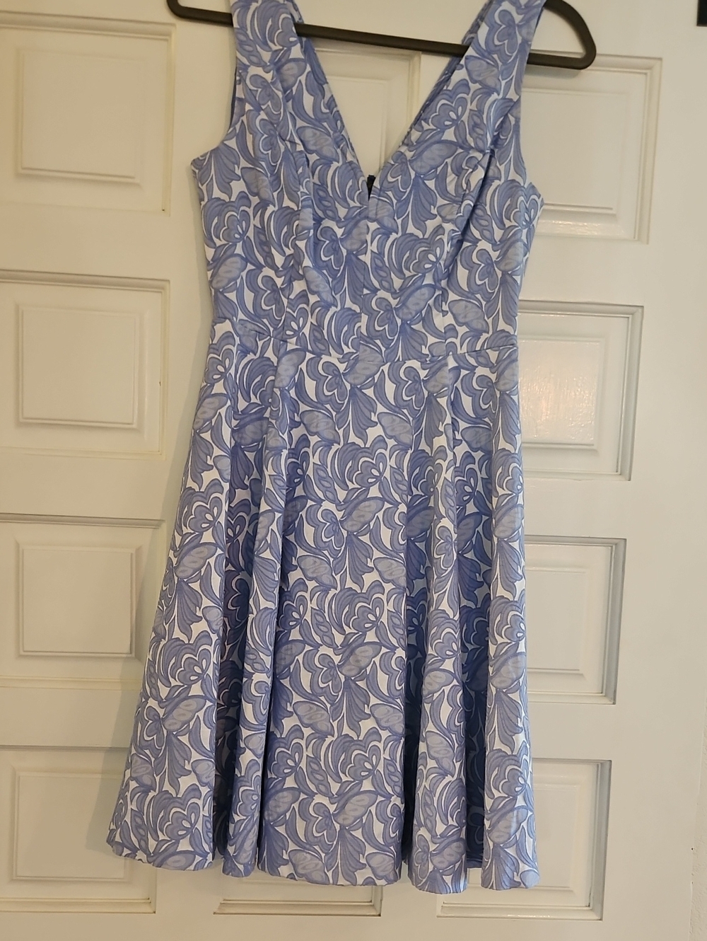 Maeve  ANTHROPOLIGIE Lavender Blue Floral Dress     SIZE 2